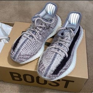 Women 7 Men 5 ! Yeezy Zyon